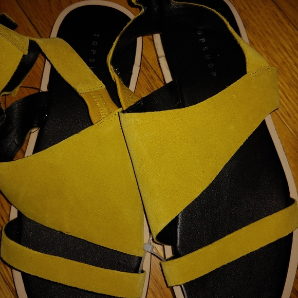 NWT! Top Shop Leather Sandals - Picture 2 of 4